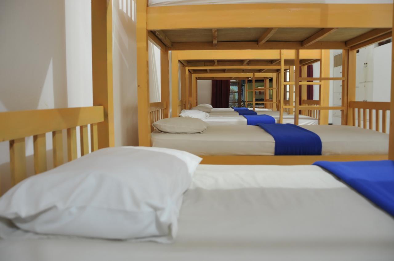 סנגיגי Oseania Hostel מראה חיצוני תמונה