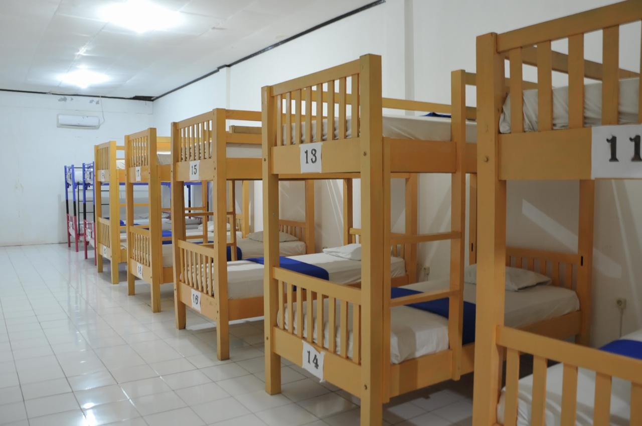 סנגיגי Oseania Hostel מראה חיצוני תמונה